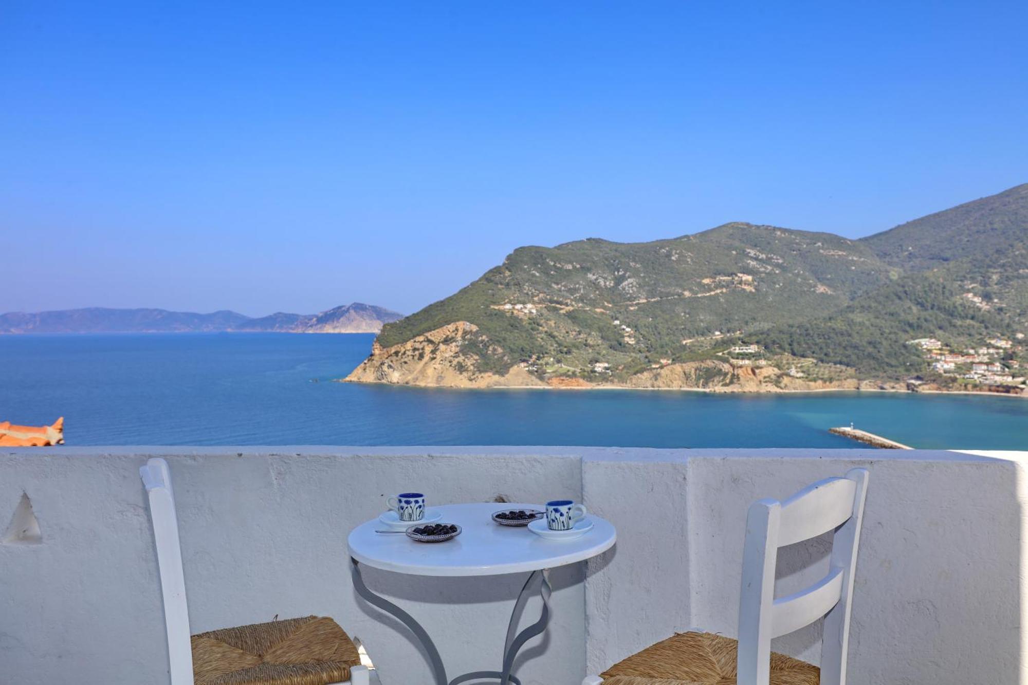 Tsoukalaria Studios Skopelos Town Exterior foto