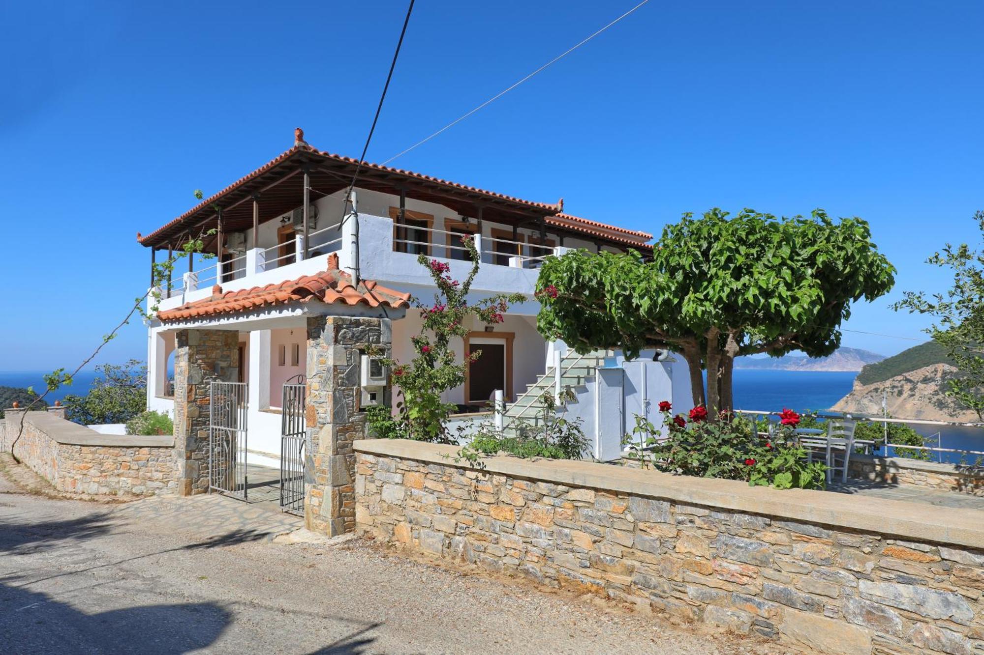 Tsoukalaria Studios Skopelos Town Exterior foto