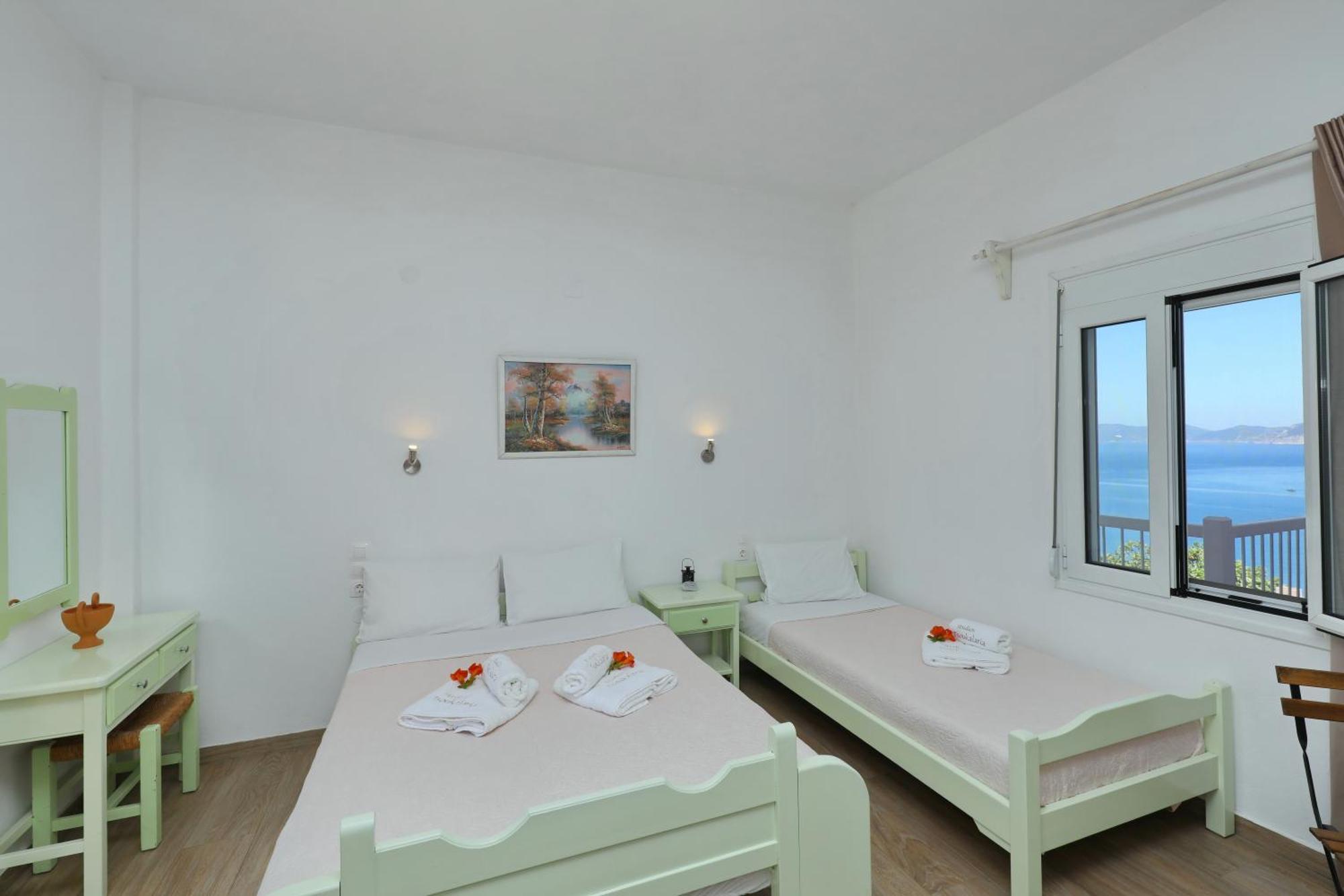 Tsoukalaria Studios Skopelos Town Exterior foto