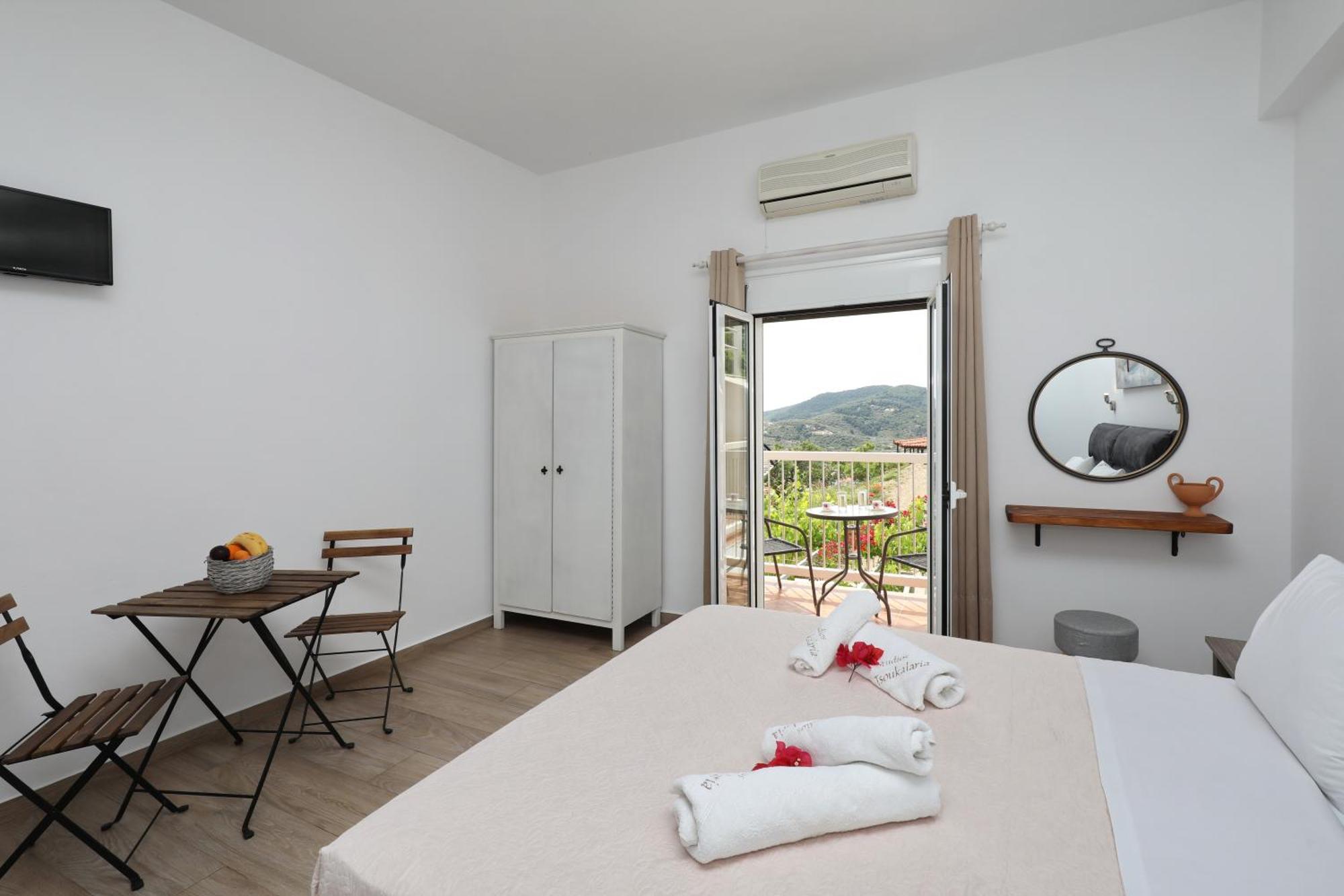Tsoukalaria Studios Skopelos Town Exterior foto